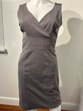 H&M Grey Sheath Dress – Size 4 | Classic Office & Career Dress